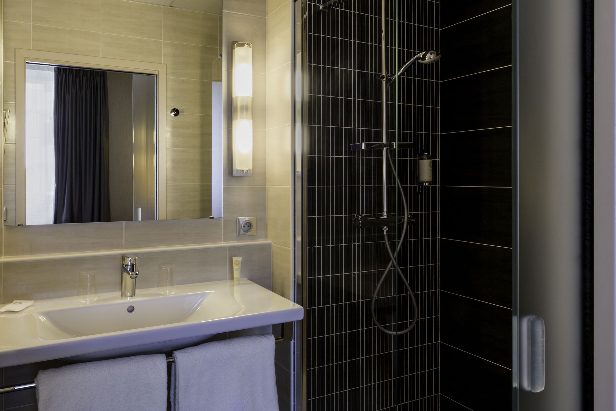 Фото Best Western Plus Hôtel Richelieu