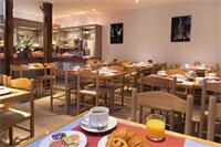 Фото Hôtel du Plat d'Etain