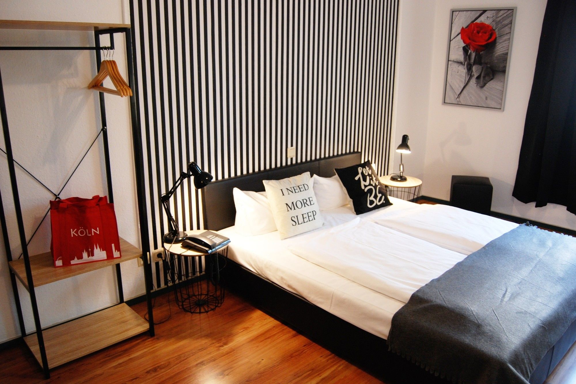 Фото Smarty Cologne Dom Hotel - Boardinghouse