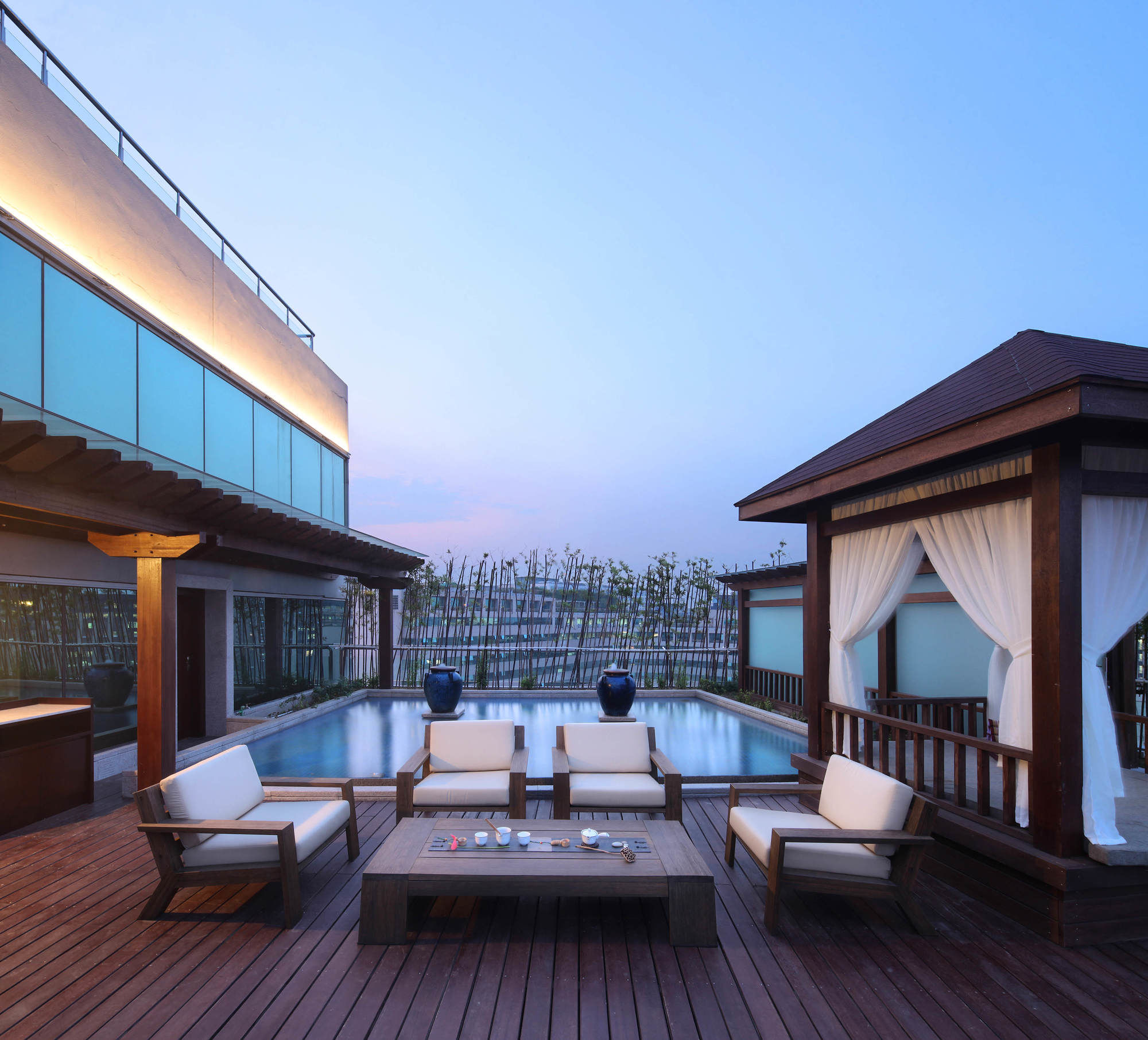 Фото Zhejiang Narada Grand Hotel