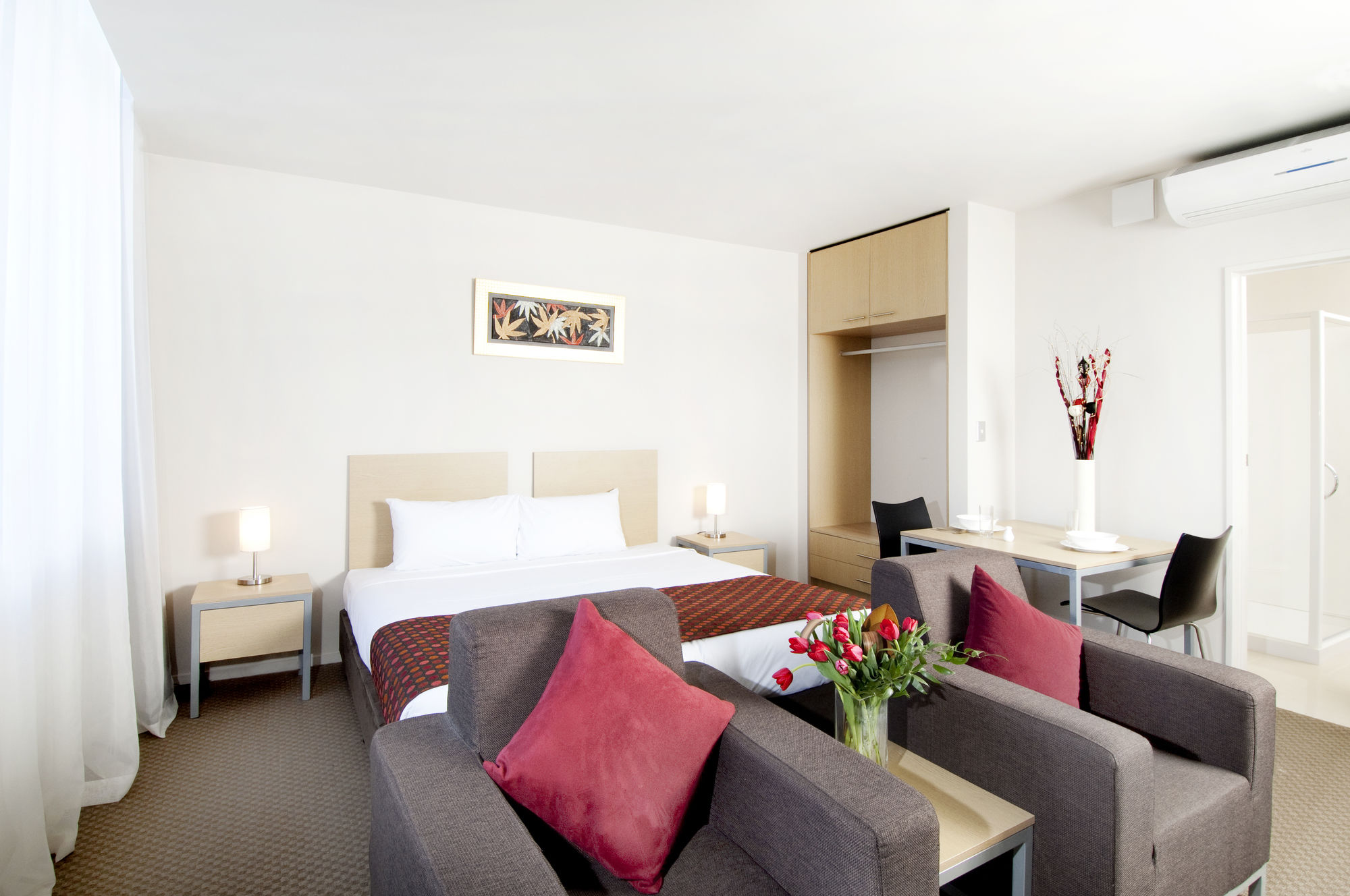 Фото Quest on Hobson