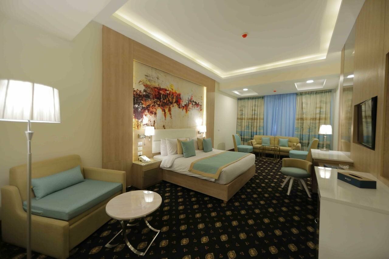 Фото Tolip Gardens Hotel