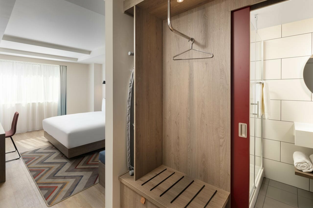 Фото Hampton by Hilton London City