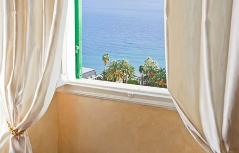 Фото Grand Hotel & des Anglais