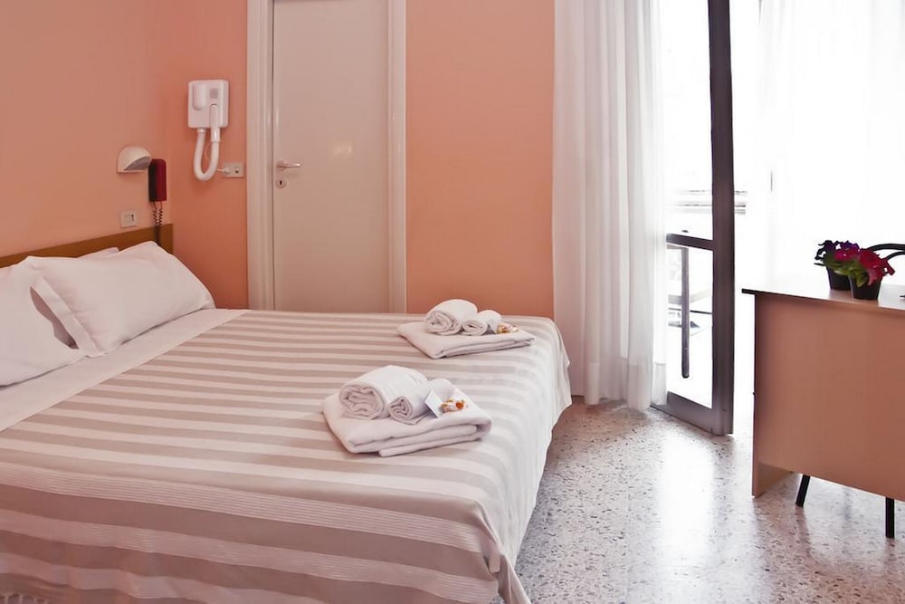 Фото Hotel Staccoli