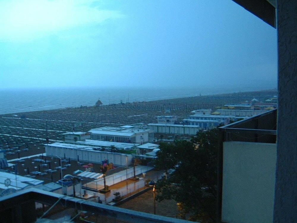 Фото Hotel Artide