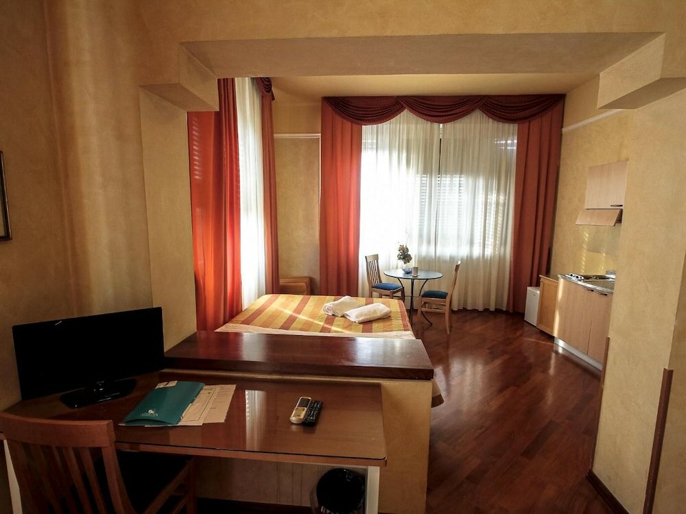 Фото Hotel Soggiorno Athena Pisa