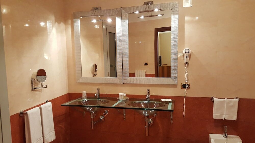 Фото Hotel Villa Traiano