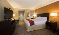 Фото Holiday Inn Express Castro Valley - East Bay, an Ihg Hotel