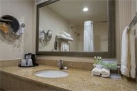 Фото Holiday Inn Express Castro Valley - East Bay, an Ihg Hotel