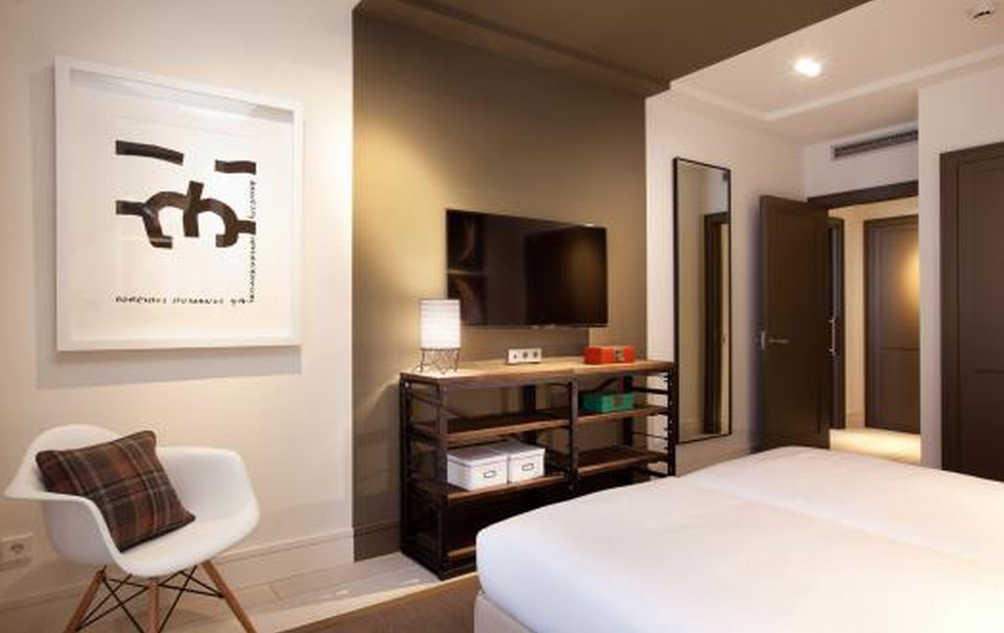 Фото Midtown Apartments