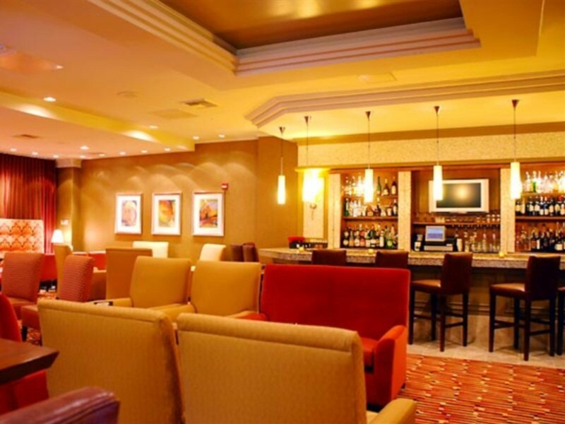 Фото Visalia Marriott at the Convention Center