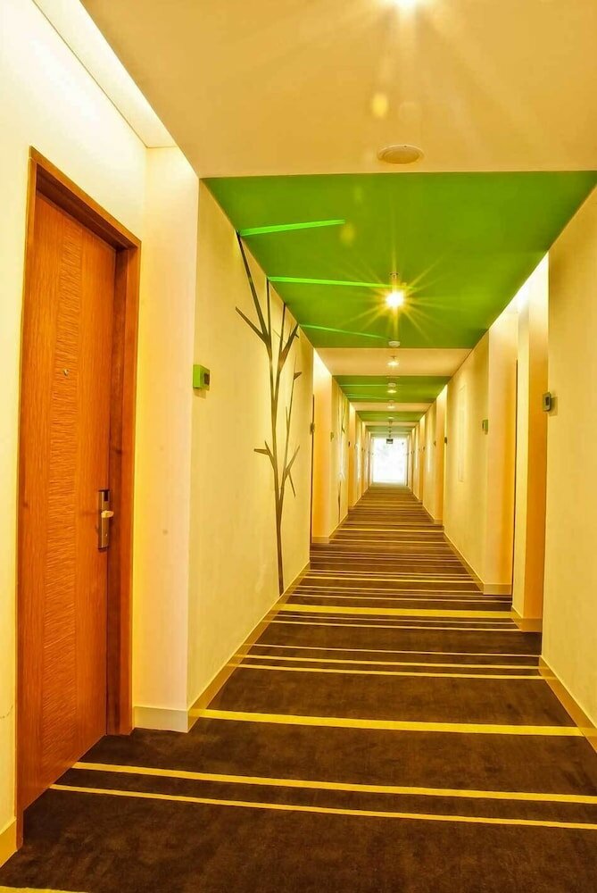 Фото Pomelotel Jakarta