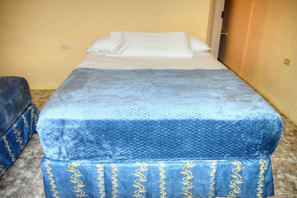 Фото Sleeps 16 Palm Beach - 6br Villa w Private Pool