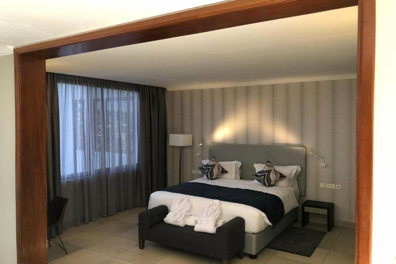 Фото Mythos Boutique Hotel