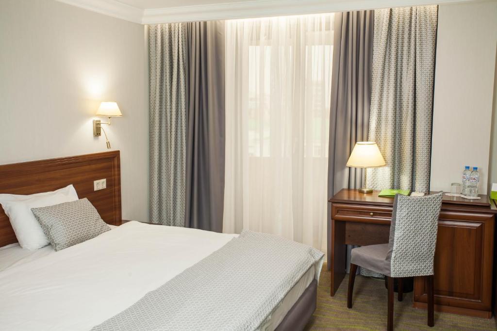 Фото Платан Южный