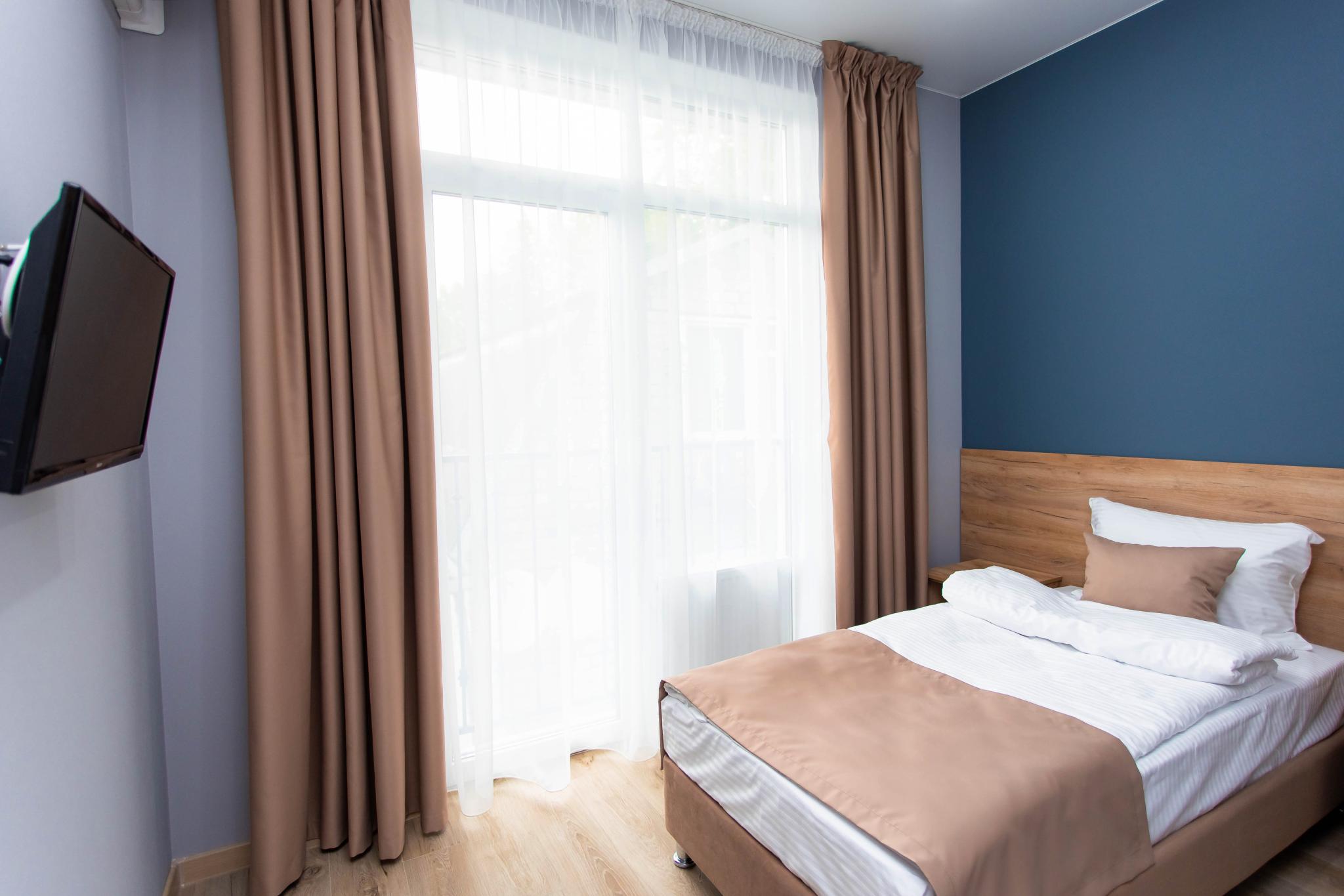 Фото Карс Делюкс