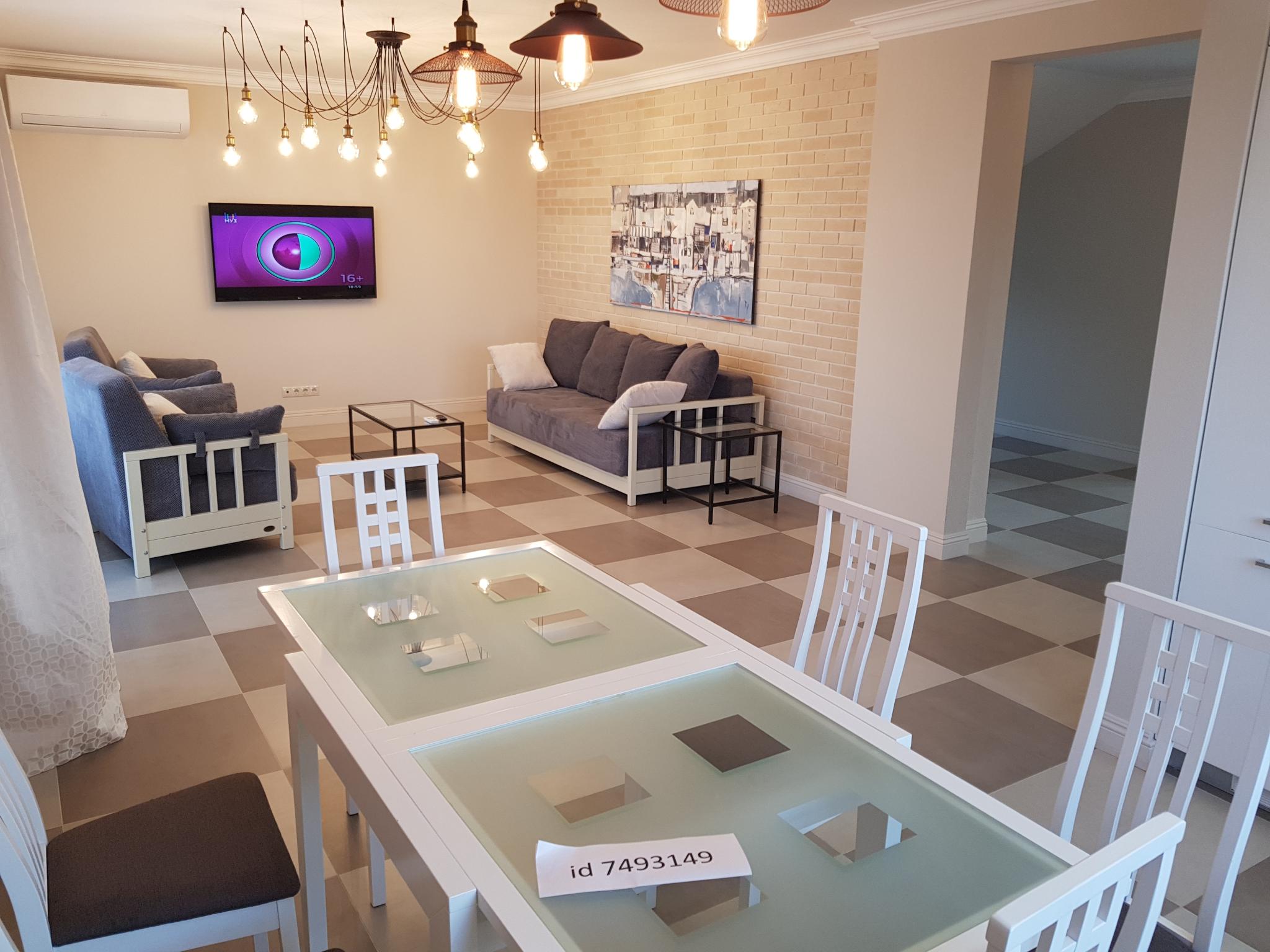 Фото Солнечный берег на улице Центральная 44