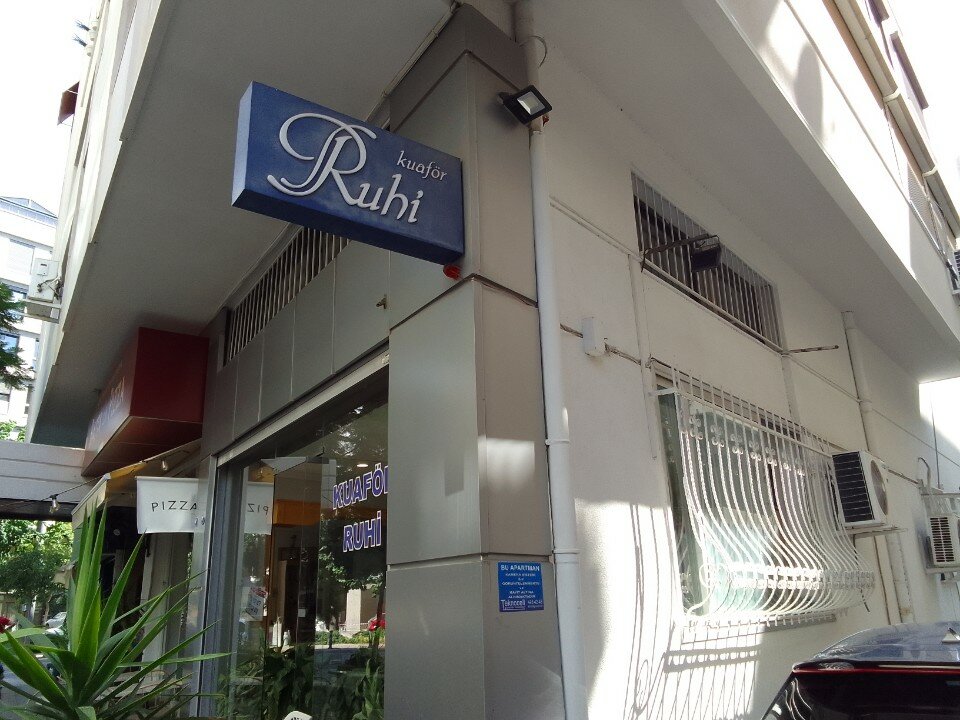 Hairdresser Ruhi
