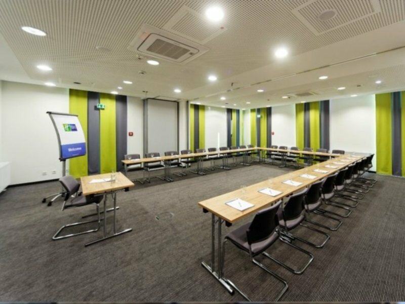 Фото Holiday Inn Express Augsburg, an Ihg Hotel