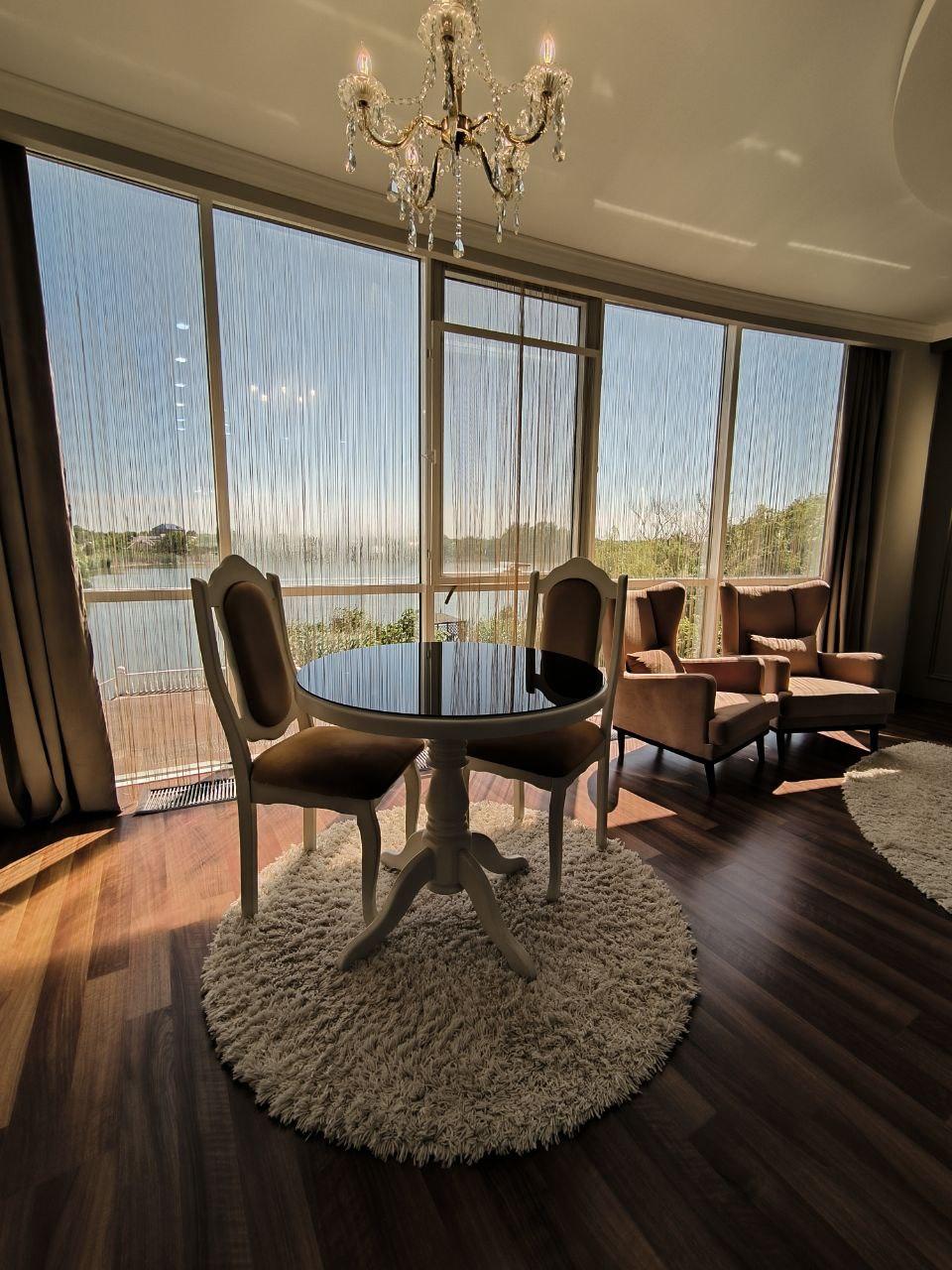 Фото Голден Стар