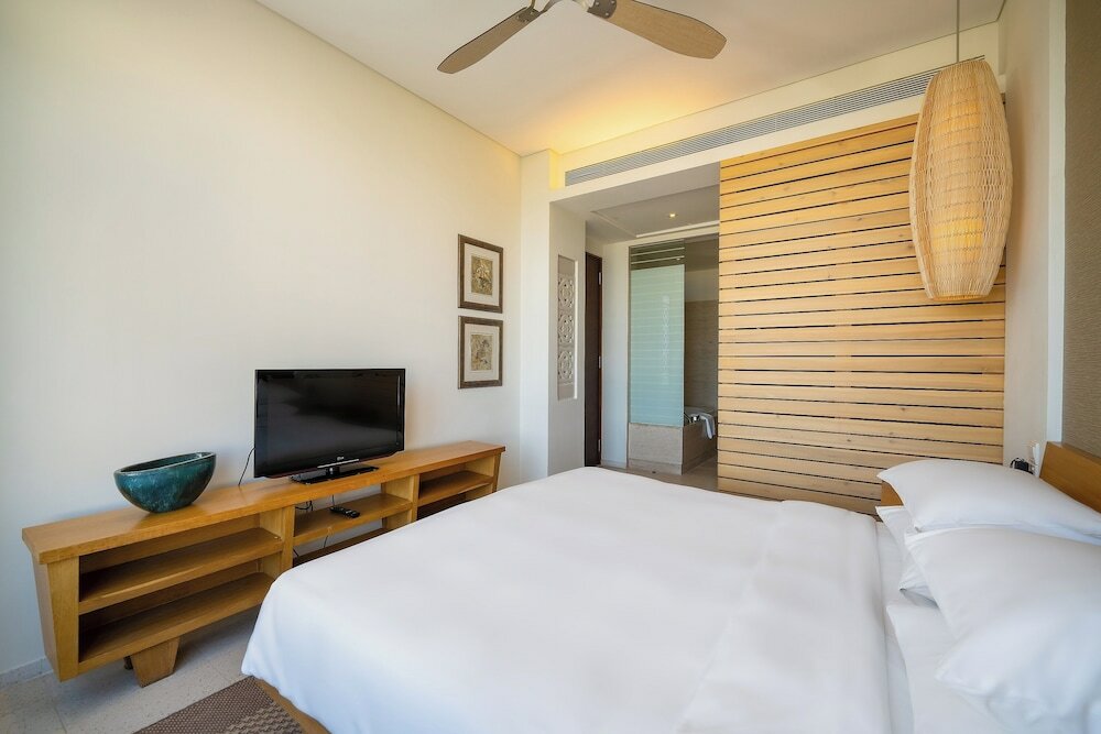 Фото Collections Apartment in Danang Resort