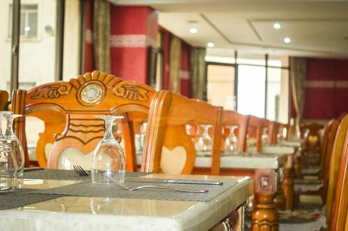 Гостиница Atenas Hotel в Тетуане
