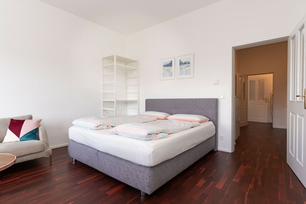 Фото Comfortable Apartments Vienna 1100