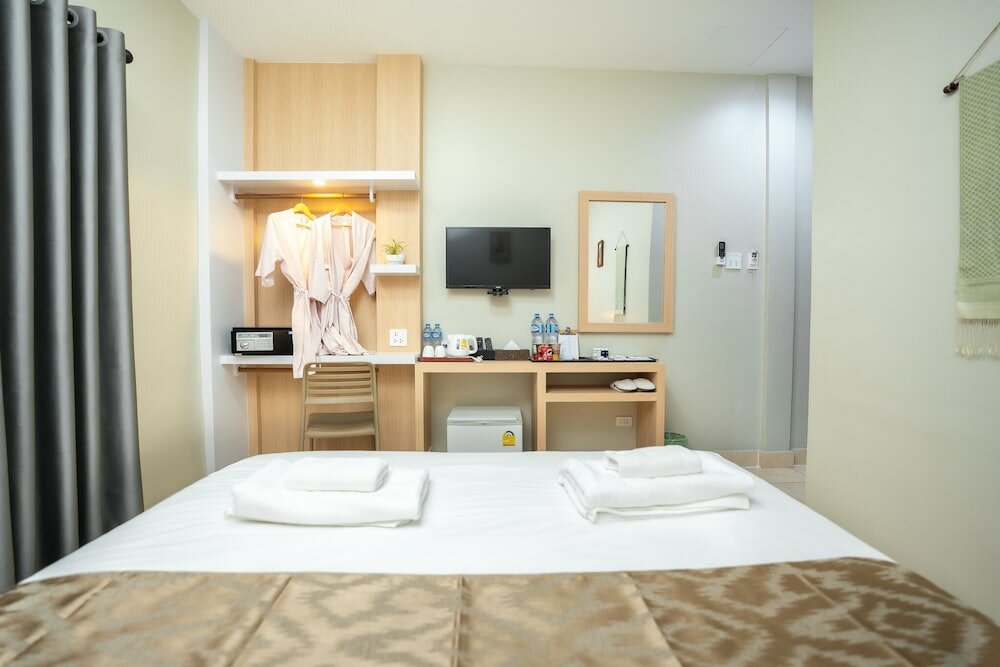 Фото Vongkhamsene Boutique Hotel