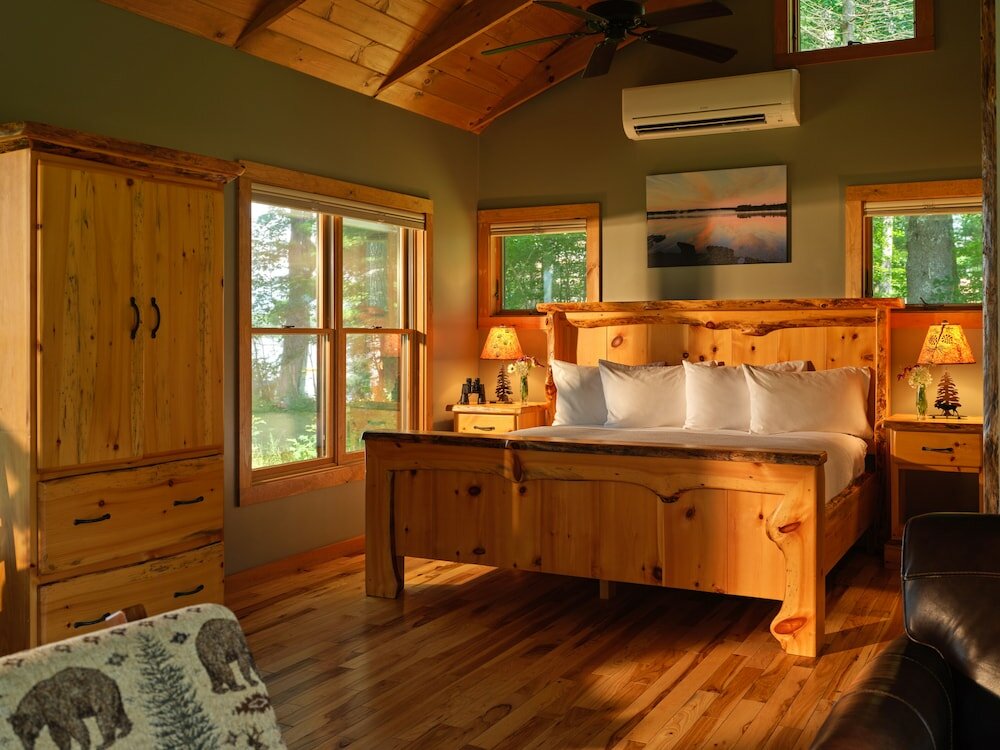 Фото Wolf Cove Inn