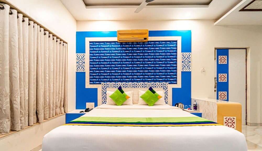 Фото Treebo Trend Raval Resort