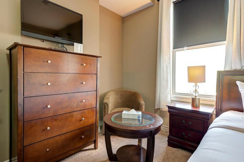 Фото The Avonlea Inn