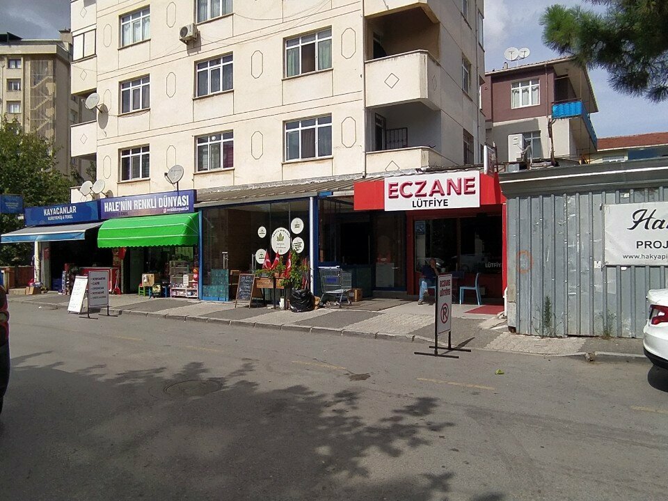Farmacia Lutfiye Pharmacy, , foto