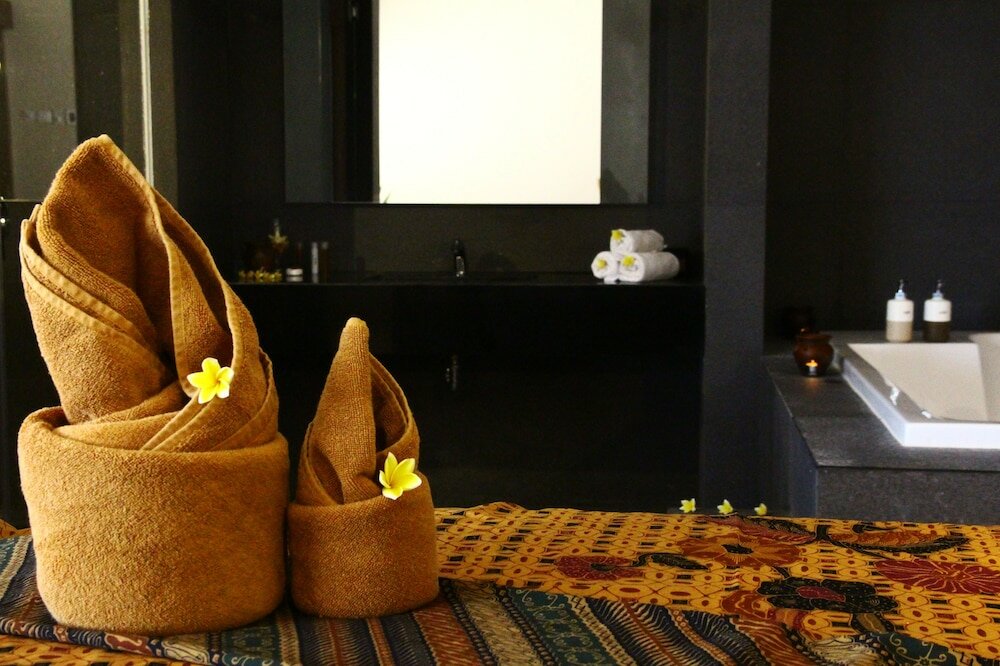 Фото The Luxton Cirebon Hotel and Convention