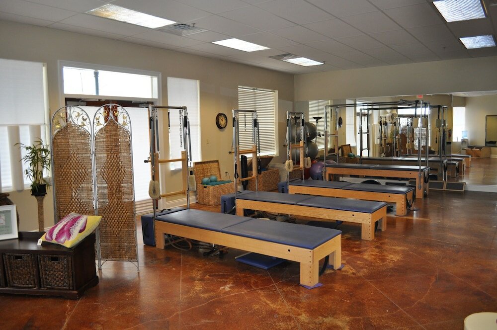 Фото Carriage House Hotel