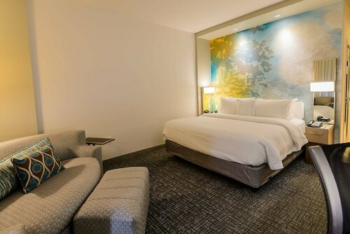 Гостиница Courtyard by Marriott Lake Jackson