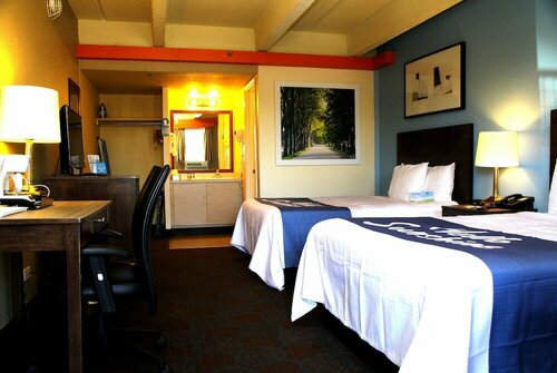 Гостиница Days Inn by Wyndham Denver Downtown