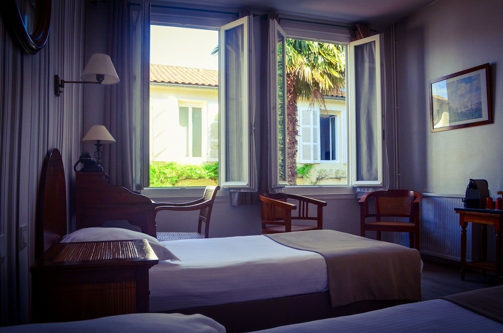 Фото The Originals Boutique, Hôtel Roca-Fortis, Rochefort