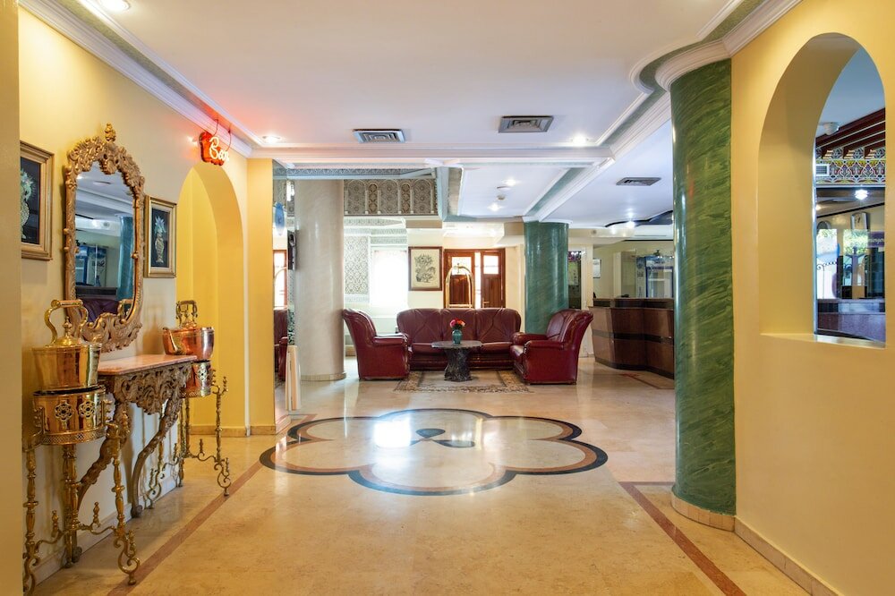Фото Hotel Akabar