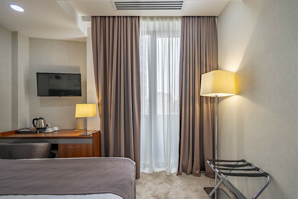 Фото Hotel Atlas Abashidze