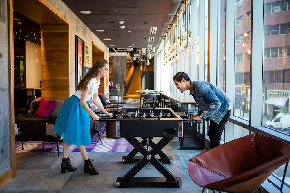 Фото Moxy Boston Downtown