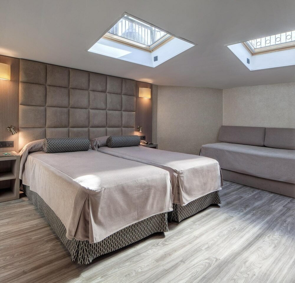 Фото Hotel Suizo