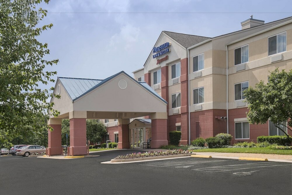 Фото Fairfield Inn & Suites Dulles Airport Chantilly