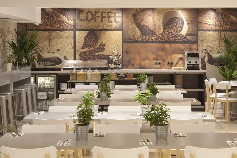 Фото Executive Rooms London Kensington