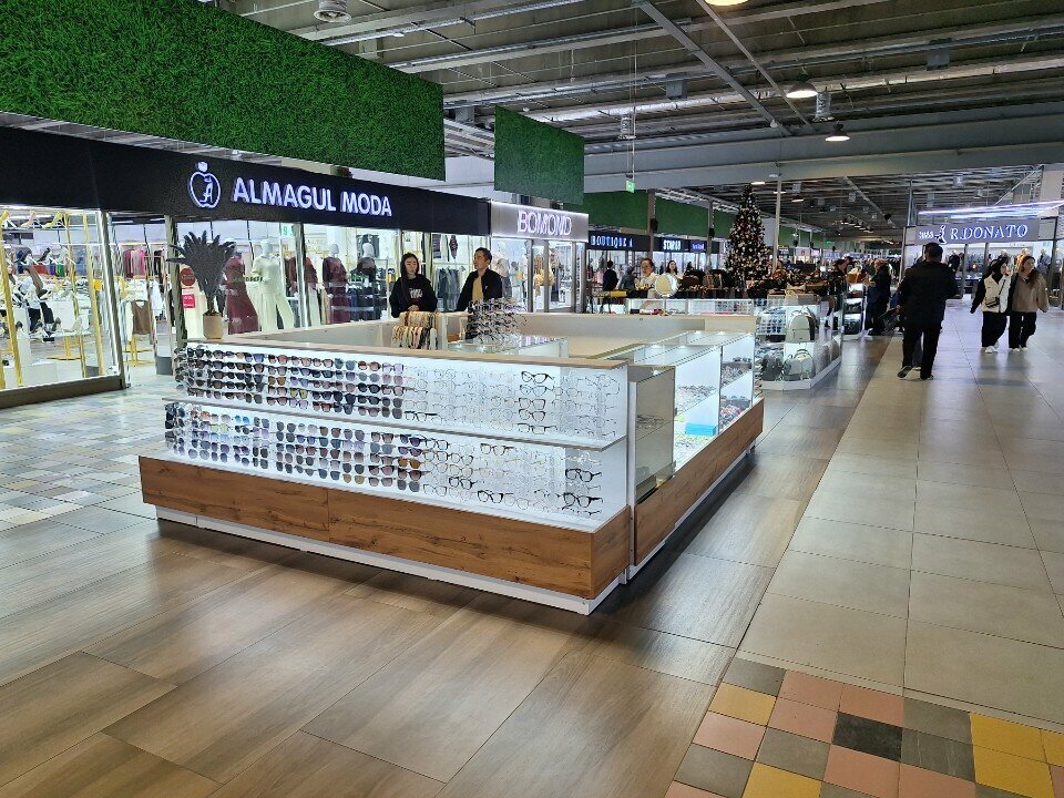 Opticial store Optics Salon, Almaty, photo