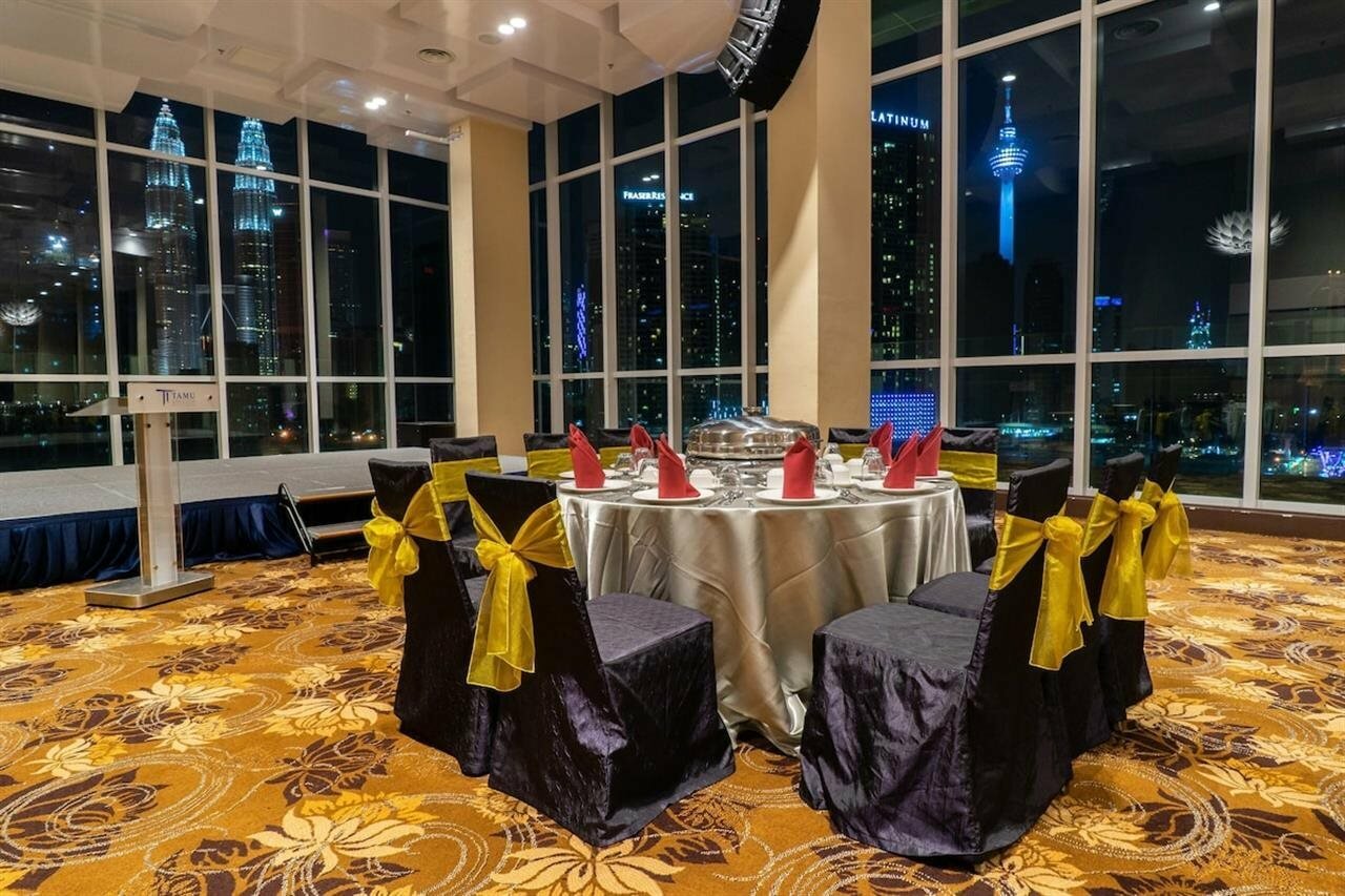Фото Tamu Hotel & Suites Kuala Lumpur