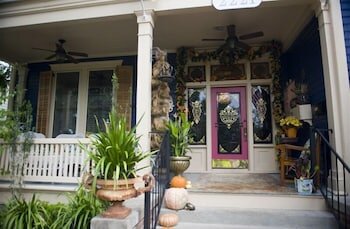 Фото Stay Fairfield - Fairfield Place and Fairfield Manor Bed & Breakfast