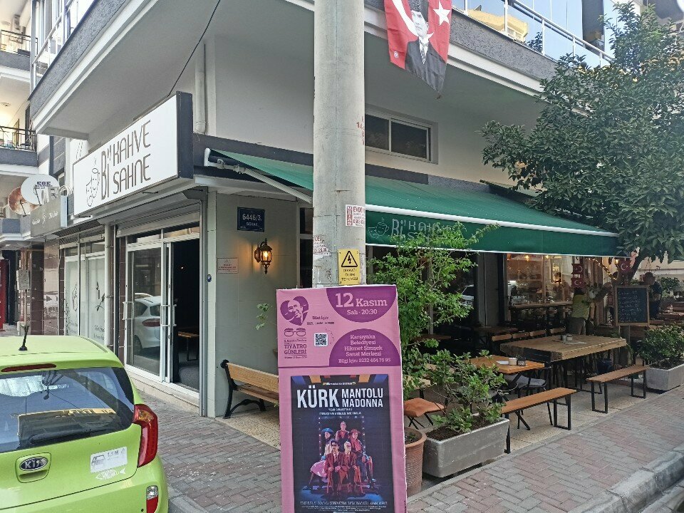 Cafe Bi'Kahve Bi'Sahne, Izmir, photo