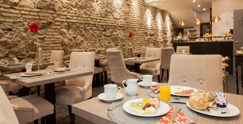 Фото Hotel Palacete de Alamos