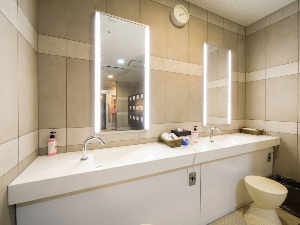 Фото SUPER HOTEL Premier JR Nara Station